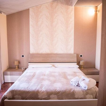 Hotel Lonatino Lonato Ngoại thất bức ảnh