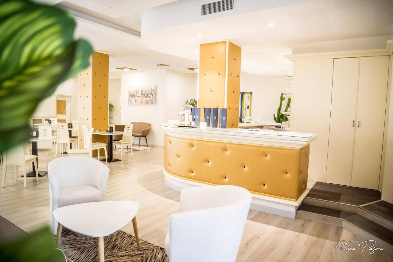 Hotel Lonatino Lonato Ngoại thất bức ảnh