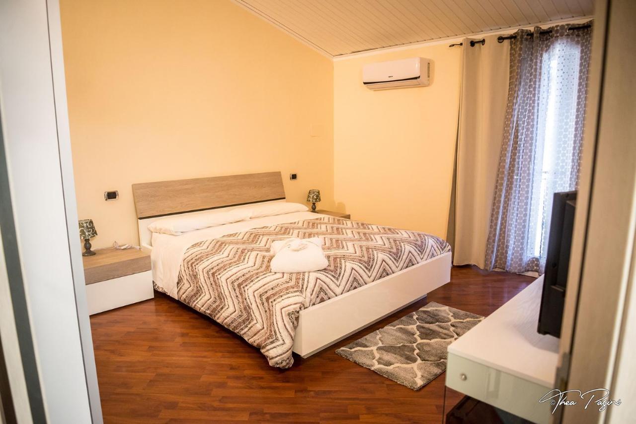 Hotel Lonatino Lonato Ngoại thất bức ảnh
