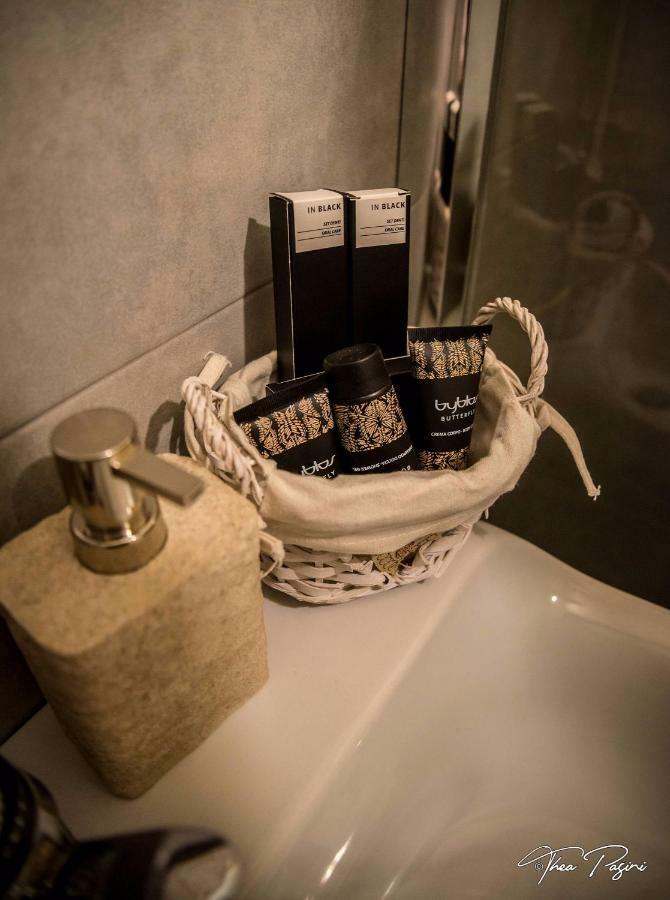Hotel Lonatino Lonato Ngoại thất bức ảnh